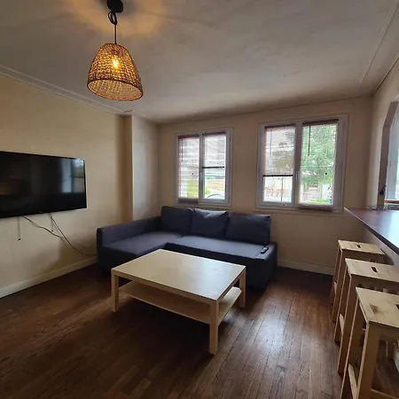 Apartment De La Tour Tanguy
