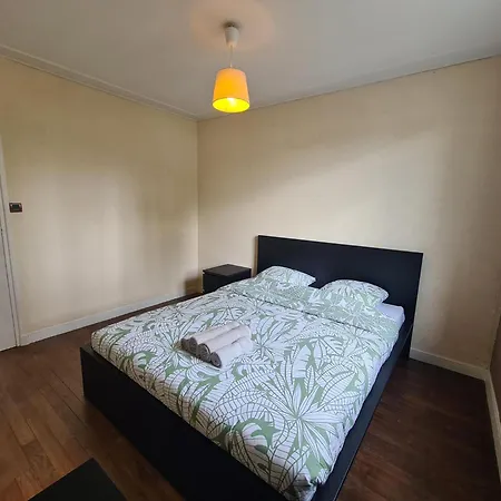 Apartment De La Tour Tanguy
